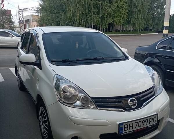 Белый Ниссан Ноут, объемом двигателя 1.39 л и пробегом 119 тыс. км за 7600 $, фото 1 на Automoto.ua