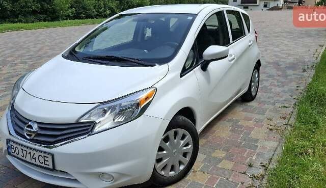 Белый Ниссан Ноут, объемом двигателя 1.6 л и пробегом 143 тыс. км за 9000 $, фото 1 на Automoto.ua