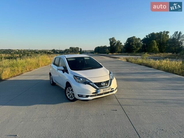 Білий Ніссан Ноут, об'ємом двигуна 1.6 л та пробігом 123 тис. км за 10500 $, фото 1 на Automoto.ua