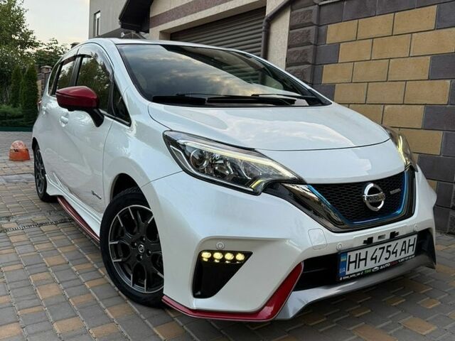 Белый Ниссан Ноут, объемом двигателя 1.2 л и пробегом 81 тыс. км за 12700 $, фото 1 на Automoto.ua