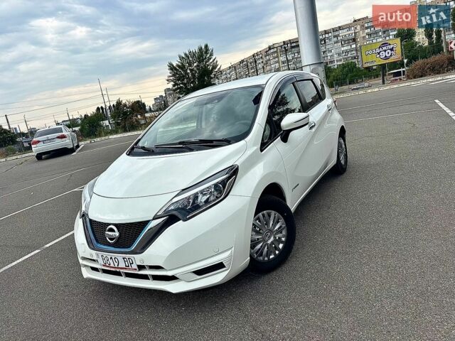 Белый Ниссан Ноут, объемом двигателя 1.2 л и пробегом 59 тыс. км за 12850 $, фото 1 на Automoto.ua