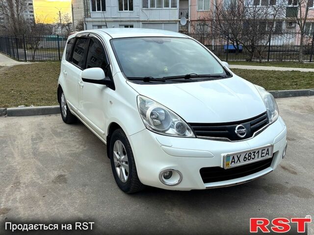 Белый Ниссан Ноут, объемом двигателя 1.4 л и пробегом 178 тыс. км за 6100 $, фото 1 на Automoto.ua
