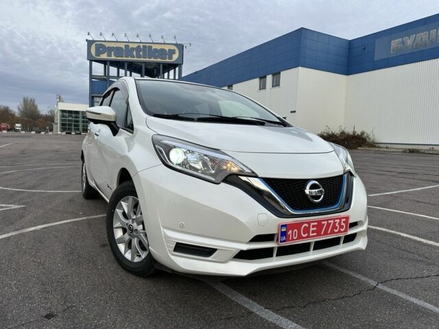 Белый Ниссан Ноут, объемом двигателя 1.2 л и пробегом 52 тыс. км за 12600 $, фото 1 на Automoto.ua