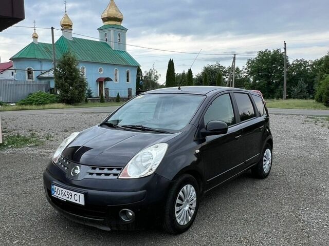 Черный Ниссан Ноут, объемом двигателя 1.39 л и пробегом 225 тыс. км за 3400 $, фото 1 на Automoto.ua