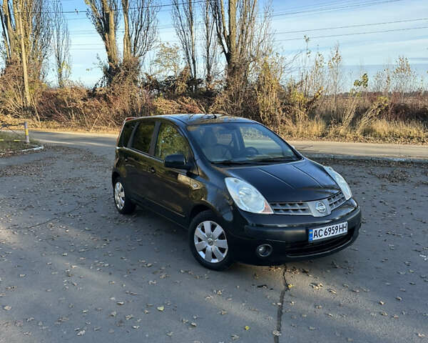 Чорний Ніссан Ноут, об'ємом двигуна 1.6 л та пробігом 336 тис. км за 4750 $, фото 1 на Automoto.ua