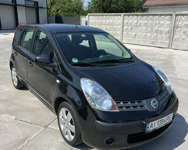 Чорний Ніссан Ноут, об'ємом двигуна 1.39 л та пробігом 195 тис. км за 5500 $, фото 1 на Automoto.ua