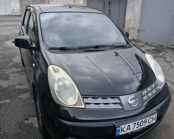 Ніссан Ноут 2006 у Києві на Automoto.ua Чорний Ніссан Ноут, об'ємом двигуна 1.6 л та пробігом 226 тис. км за 6000 $, фото 1 на Automoto.ua