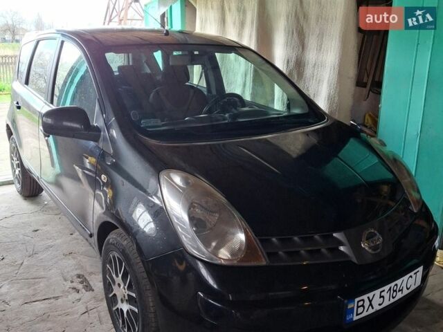 Чорний Ніссан Ноут, об'ємом двигуна 1.5 л та пробігом 268 тис. км за 4000 $, фото 1 на Automoto.ua