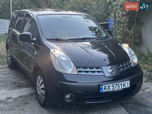 Чорний Ніссан Ноут, об'ємом двигуна 1.39 л та пробігом 172 тис. км за 4800 $, фото 1 на Automoto.ua