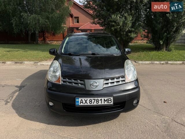 Черный Ниссан Ноут, объемом двигателя 1.6 л и пробегом 229 тыс. км за 5800 $, фото 1 на Automoto.ua