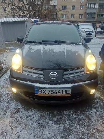 Чорний Ніссан Ноут, об'ємом двигуна 1.46 л та пробігом 157 тис. км за 6000 $, фото 1 на Automoto.ua