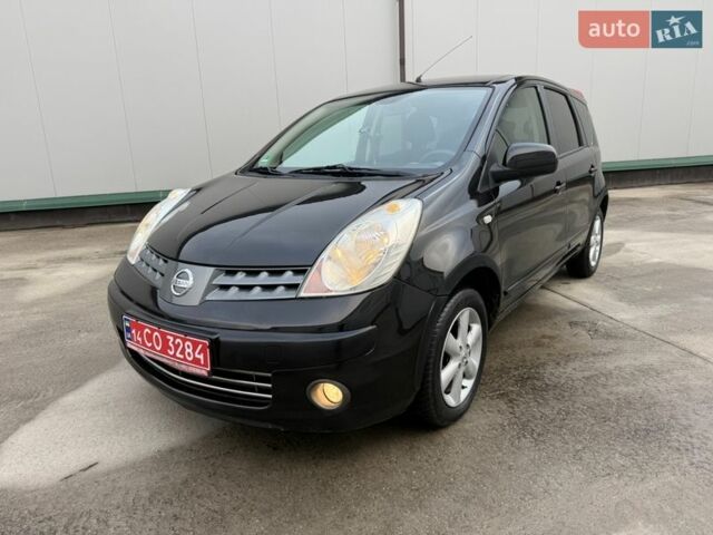 Чорний Ніссан Ноут, об'ємом двигуна 1.6 л та пробігом 194 тис. км за 6000 $, фото 1 на Automoto.ua