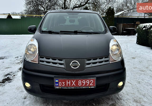Черный Ниссан Ноут, объемом двигателя 1.4 л и пробегом 156 тыс. км за 5649 $, фото 1 на Automoto.ua