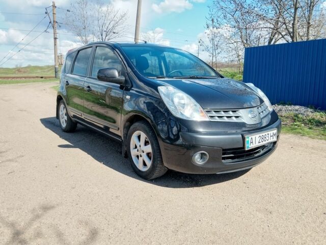 Черный Ниссан Ноут, объемом двигателя 1.5 л и пробегом 247 тыс. км за 4500 $, фото 1 на Automoto.ua