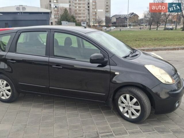 Черный Ниссан Ноут, объемом двигателя 1.5 л и пробегом 215 тыс. км за 4850 $, фото 1 на Automoto.ua