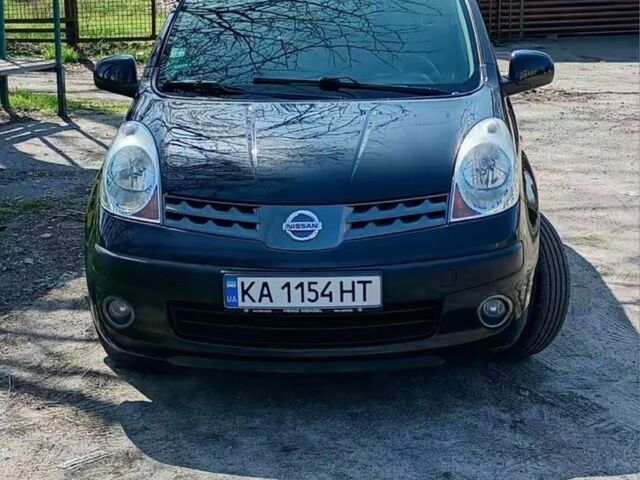 Черный Ниссан Ноут, объемом двигателя 1.4 л и пробегом 231 тыс. км за 4801 $, фото 1 на Automoto.ua