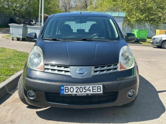 Черный Ниссан Ноут, объемом двигателя 1.5 л и пробегом 212 тыс. км за 5150 $, фото 1 на Automoto.ua