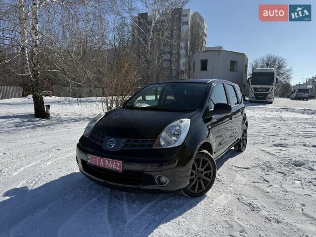Чорний Ніссан Ноут, об'ємом двигуна 1.6 л та пробігом 200 тис. км за 5950 $, фото 1 на Automoto.ua