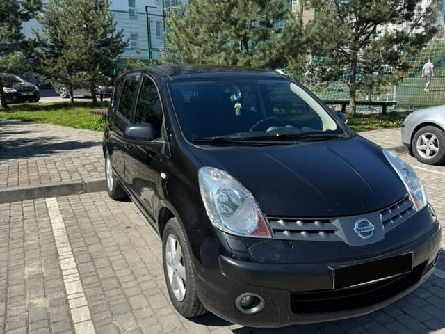 Чорний Ніссан Ноут, об'ємом двигуна 1.6 л та пробігом 152 тис. км за 4300 $, фото 1 на Automoto.ua
