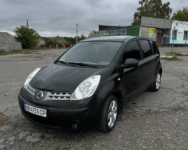 Чорний Ніссан Ноут, об'ємом двигуна 1.39 л та пробігом 270 тис. км за 3950 $, фото 1 на Automoto.ua