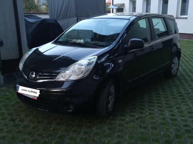 Чорний Ніссан Ноут, об'ємом двигуна 1.4 л та пробігом 248 тис. км за 5512 $, фото 1 на Automoto.ua