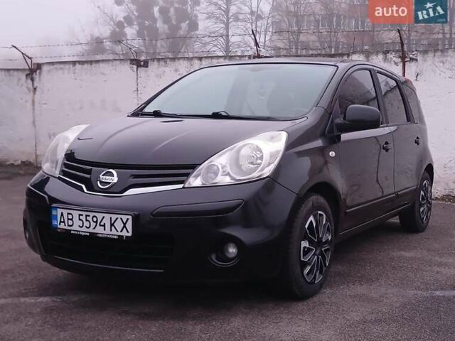 Черный Ниссан Ноут, объемом двигателя 1.6 л и пробегом 178 тыс. км за 7350 $, фото 1 на Automoto.ua