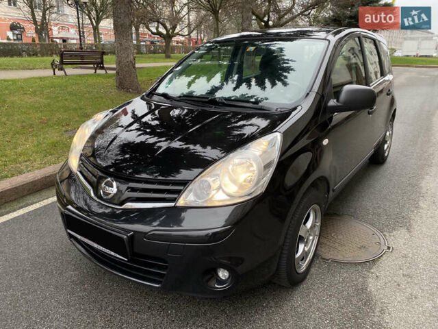Черный Ниссан Ноут, объемом двигателя 1.4 л и пробегом 203 тыс. км за 5750 $, фото 1 на Automoto.ua