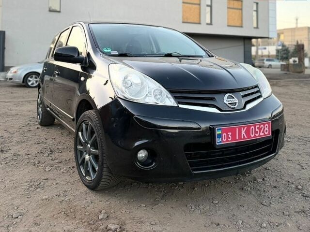 Чорний Ніссан Ноут, об'ємом двигуна 1.39 л та пробігом 180 тис. км за 5800 $, фото 1 на Automoto.ua