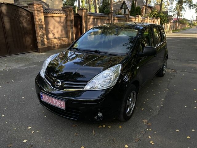 Чорний Ніссан Ноут, об'ємом двигуна 1.4 л та пробігом 203 тис. км за 5750 $, фото 1 на Automoto.ua