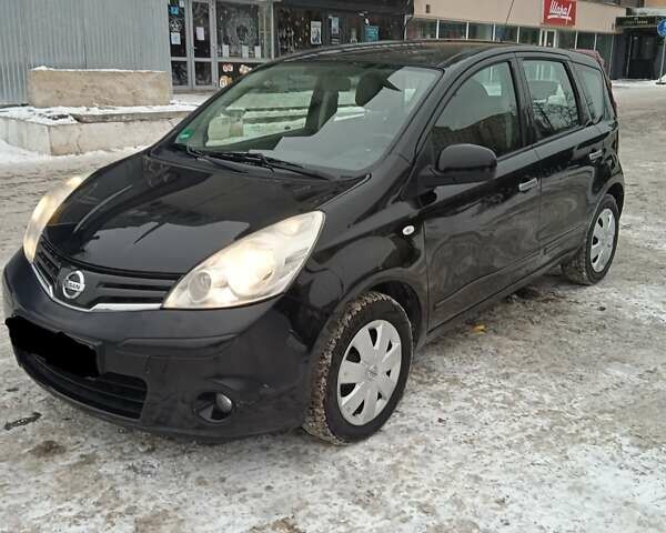Чорний Ніссан Ноут, об'ємом двигуна 1.4 л та пробігом 195 тис. км за 5550 $, фото 1 на Automoto.ua