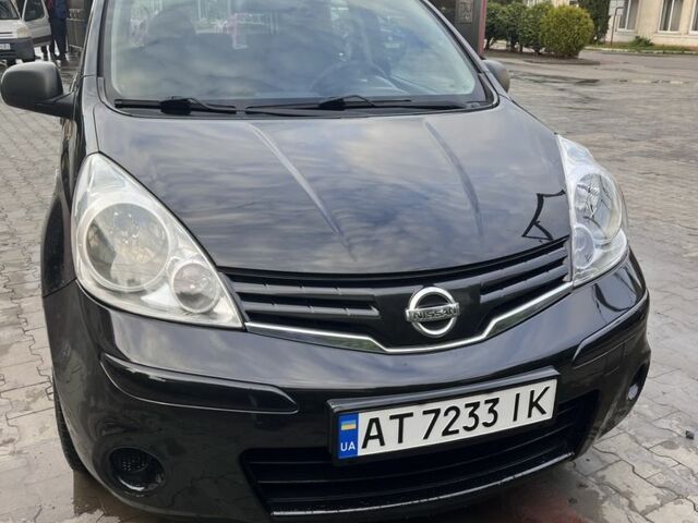 Черный Ниссан Ноут, объемом двигателя 1.4 л и пробегом 246 тыс. км за 7200 $, фото 1 на Automoto.ua