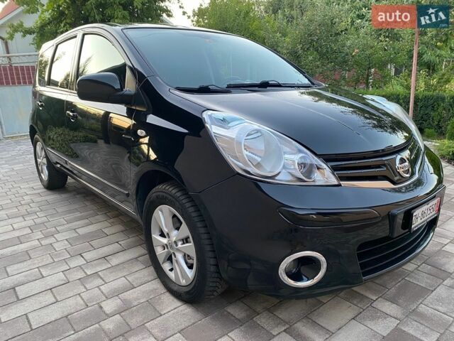Чорний Ніссан Ноут, об'ємом двигуна 1.6 л та пробігом 140 тис. км за 7990 $, фото 1 на Automoto.ua