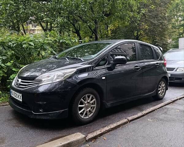 Черный Ниссан Ноут, объемом двигателя 1.2 л и пробегом 77 тыс. км за 7700 $, фото 1 на Automoto.ua
