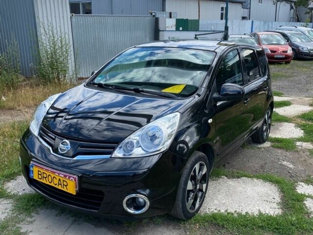Чорний Ніссан Ноут, об'ємом двигуна 1.6 л та пробігом 211 тис. км за 6200 $, фото 1 на Automoto.ua