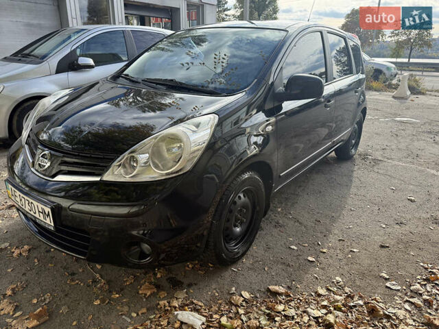 Чорний Ніссан Ноут, об'ємом двигуна 1.4 л та пробігом 150 тис. км за 6200 $, фото 1 на Automoto.ua