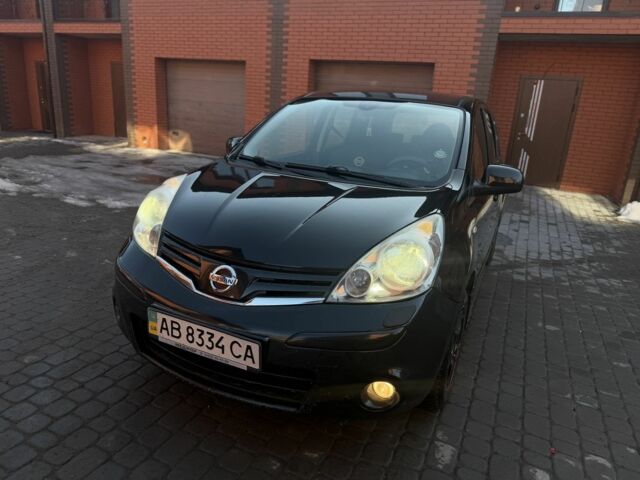 Черный Ниссан Ноут, объемом двигателя 1.4 л и пробегом 171 тыс. км за 7000 $, фото 1 на Automoto.ua
