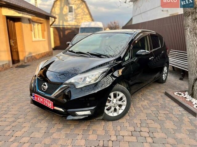 Черный Ниссан Ноут, объемом двигателя 1.2 л и пробегом 37 тыс. км за 11499 $, фото 1 на Automoto.ua