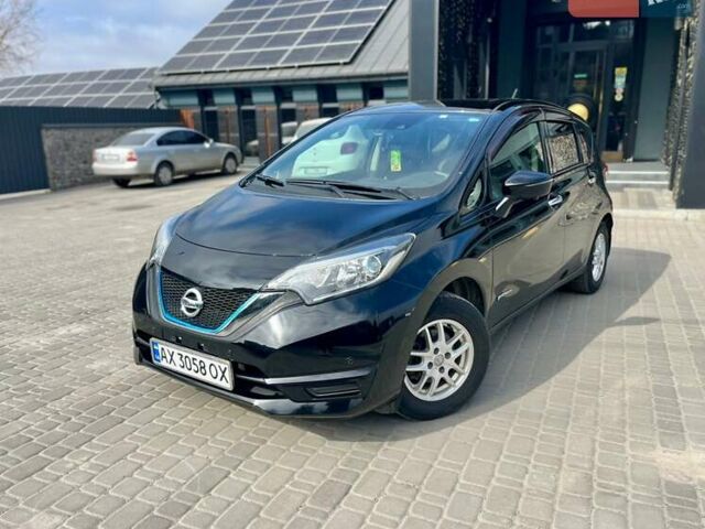 Чорний Ніссан Ноут, об'ємом двигуна 1.2 л та пробігом 60 тис. км за 10999 $, фото 1 на Automoto.ua