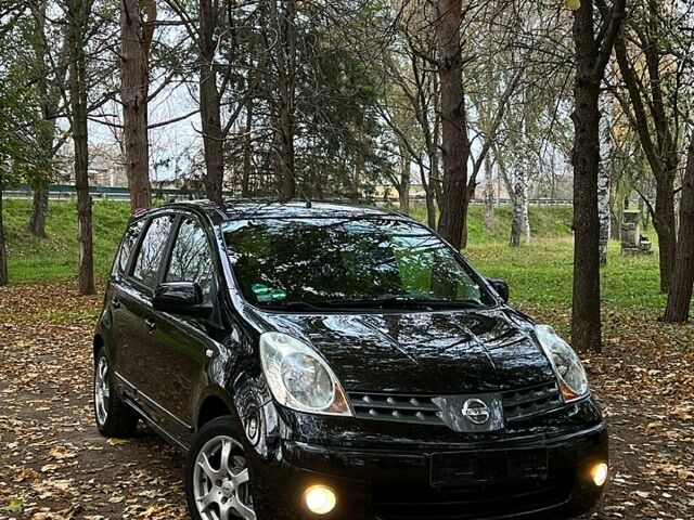 Чорний Ніссан Ноут, об'ємом двигуна 16 л та пробігом 172 тис. км за 5600 $, фото 1 на Automoto.ua
