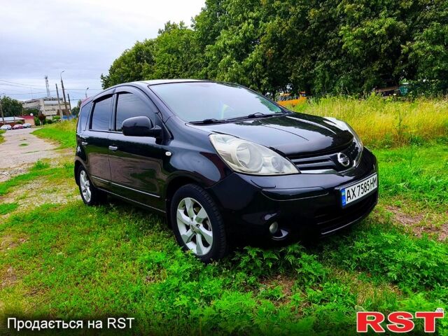 Черный Ниссан Ноут, объемом двигателя 1.6 л и пробегом 138 тыс. км за 7800 $, фото 1 на Automoto.ua