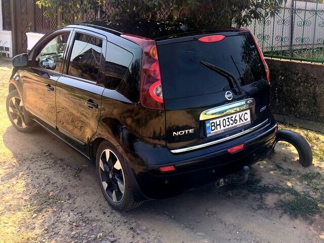 Чорний Ніссан Ноут, об'ємом двигуна 1.5 л та пробігом 221 тис. км за 7700 $, фото 1 на Automoto.ua