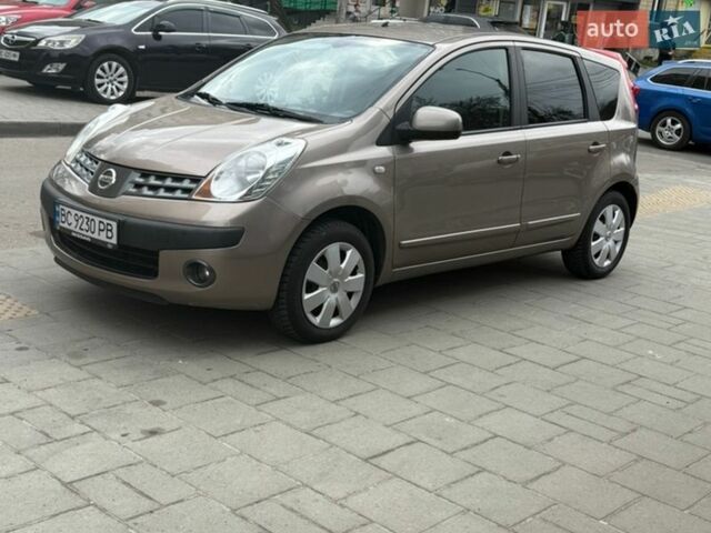 Коричневый Ниссан Ноут, объемом двигателя 1.6 л и пробегом 163 тыс. км за 6200 $, фото 1 на Automoto.ua