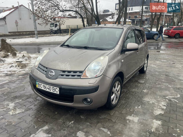 Коричневый Ниссан Ноут, объемом двигателя 1.6 л и пробегом 228 тыс. км за 4900 $, фото 1 на Automoto.ua