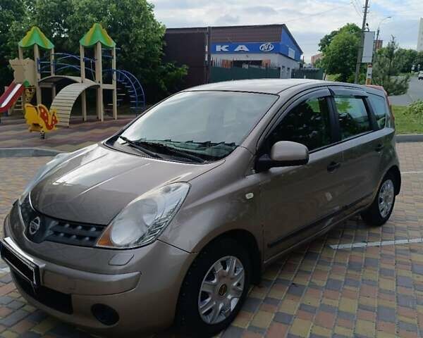 Коричневий Ніссан Ноут, об'ємом двигуна 1.39 л та пробігом 135 тис. км за 4300 $, фото 1 на Automoto.ua