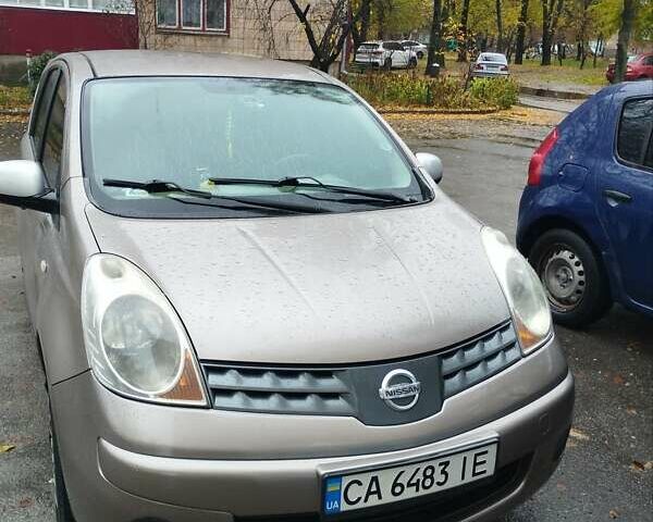 Коричневий Ніссан Ноут, об'ємом двигуна 1.39 л та пробігом 302 тис. км за 5000 $, фото 1 на Automoto.ua