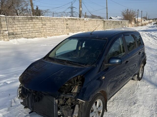 Коричневый Ниссан Ноут, объемом двигателя 0 л и пробегом 190 тыс. км за 1250 $, фото 1 на Automoto.ua