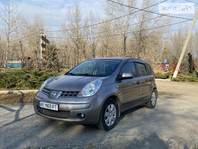 Коричневий Ніссан Ноут, об'ємом двигуна 1.4 л та пробігом 157 тис. км за 6200 $, фото 1 на Automoto.ua