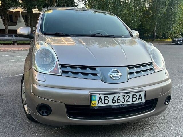 Коричневий Ніссан Ноут, об'ємом двигуна 1.6 л та пробігом 144 тис. км за 4900 $, фото 1 на Automoto.ua