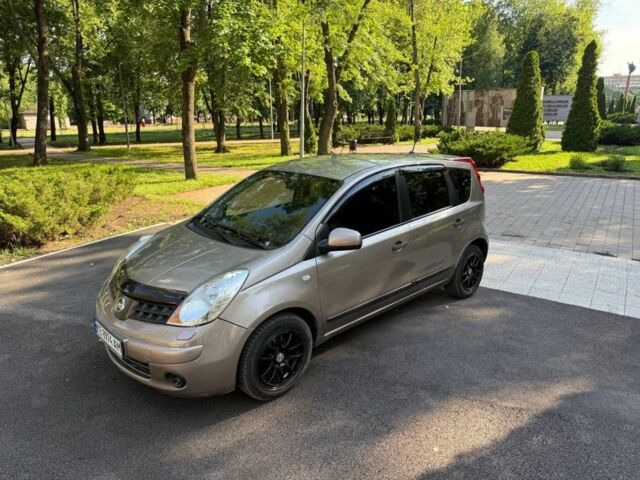 Коричневий Ніссан Ноут, об'ємом двигуна 1.4 л та пробігом 270 тис. км за 4150 $, фото 1 на Automoto.ua
