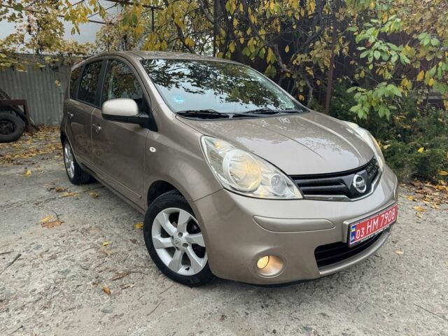 Коричневий Ніссан Ноут, об'ємом двигуна 1.4 л та пробігом 182 тис. км за 5990 $, фото 1 на Automoto.ua